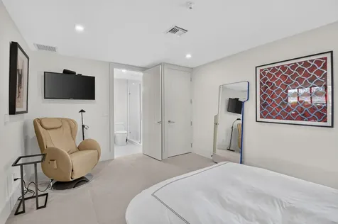 403 Bridgewood Court Boca Raton FL 33434