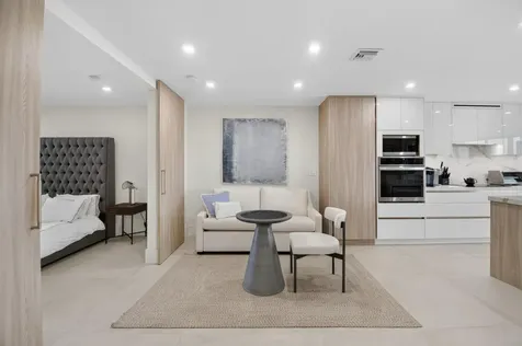 403 Bridgewood Court Boca Raton FL 33434