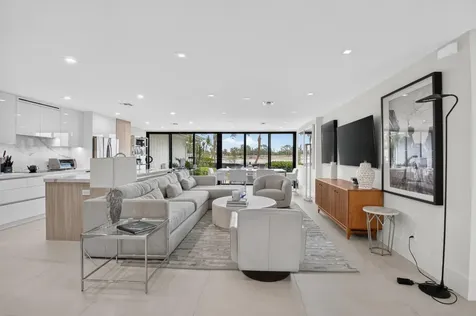 403 Bridgewood Court Boca Raton FL 33434