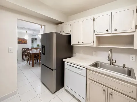1985 S Ocean Drive Hallandale FL 33009