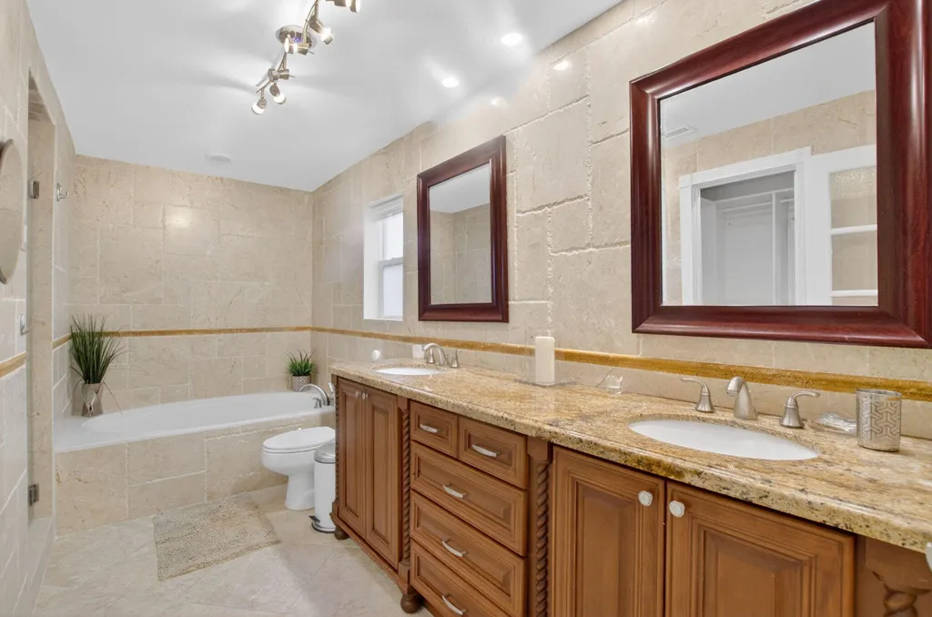10305 Crosswind Road Boca Raton FL 33498