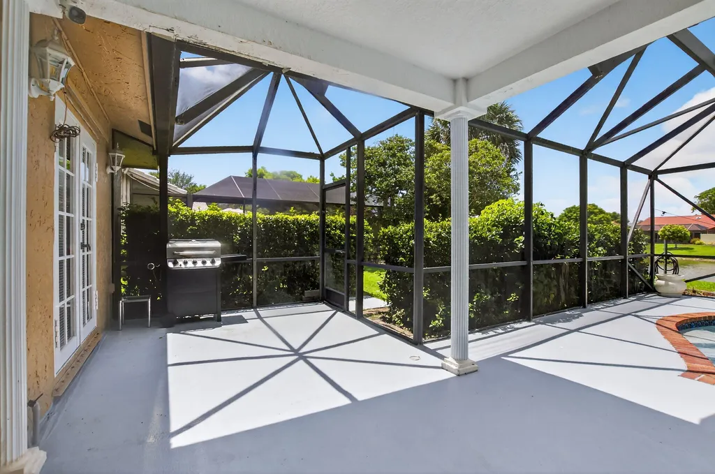 10305 Crosswind Road Boca Raton FL 33498
