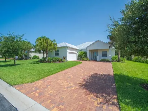 2545 Saint Lucia Circle Vero Beach FL 32967