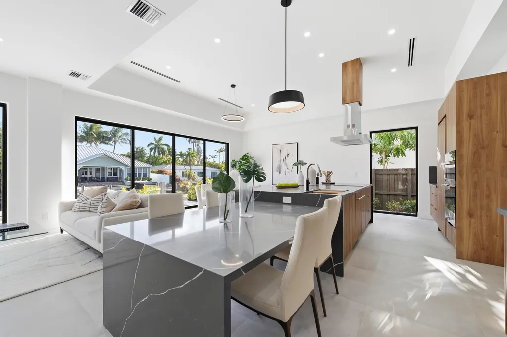 1308 Avocado Isle Fort Lauderdale FL 33315
