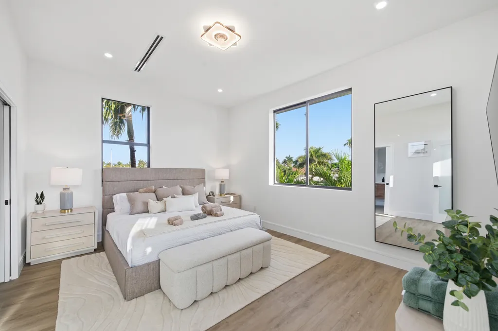 1308 Avocado Isle Fort Lauderdale FL 33315