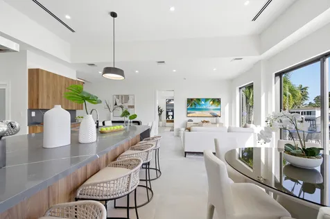 1308 Avocado Isle Fort Lauderdale FL 33315