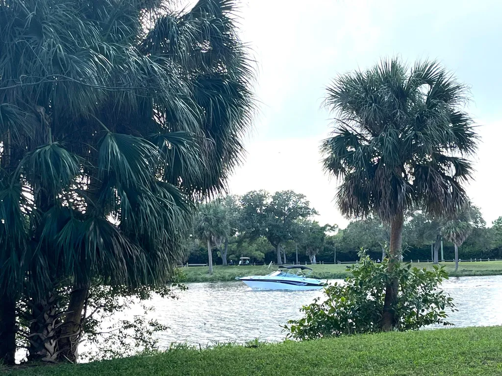 2840 Cynthia Lane Lake Worth Beach FL 33461