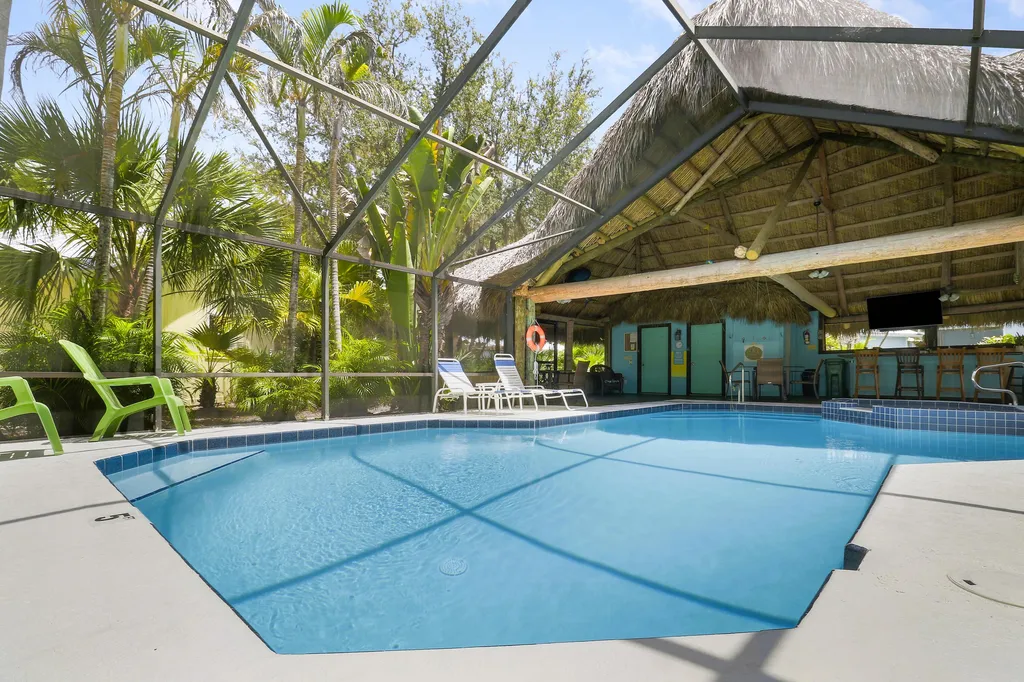 1824 SE Hideaway Circle Port St Lucie FL 34952