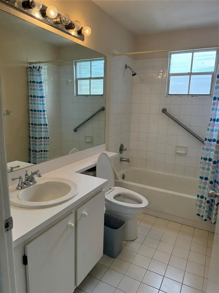 4235 SW 72nd Way Davie FL 33314