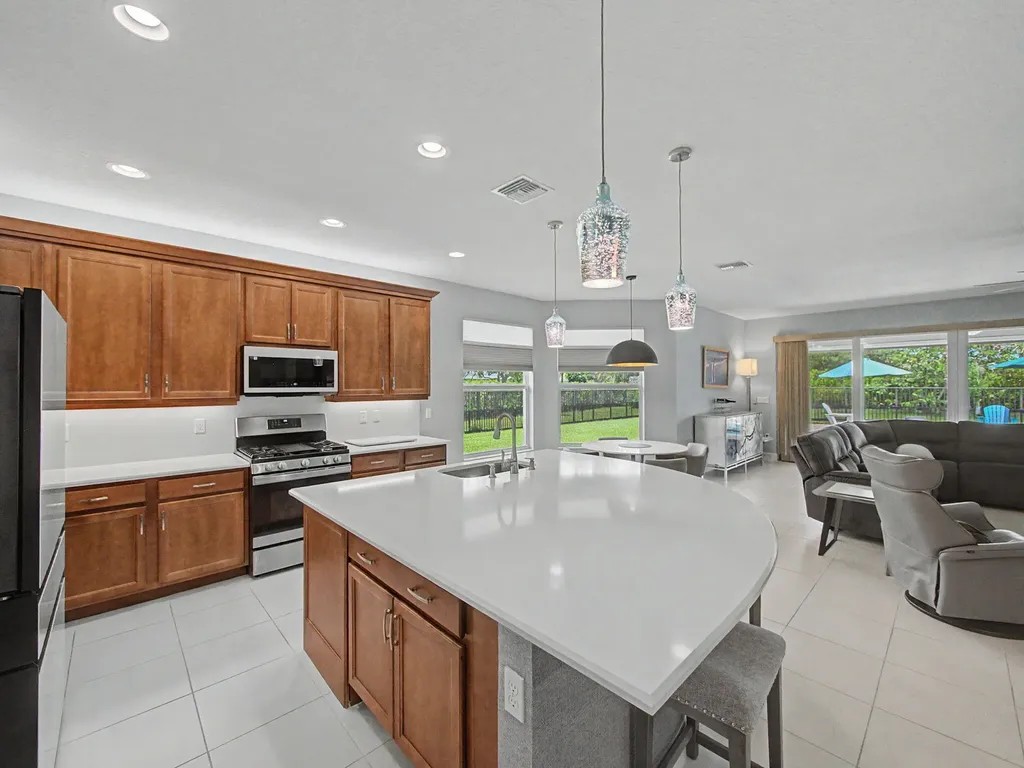 12000 SW Bristol Bay Drive Port St Lucie FL 34987