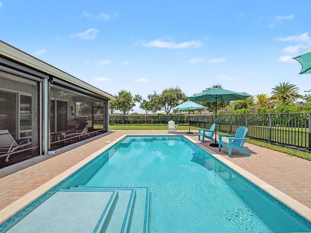 12000 SW Bristol Bay Drive Port St Lucie FL 34987