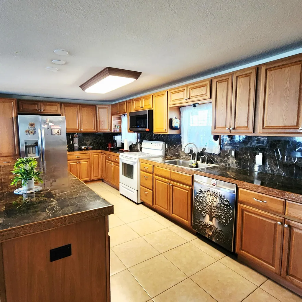 59 Camino Del Rio Port St Lucie FL 34952