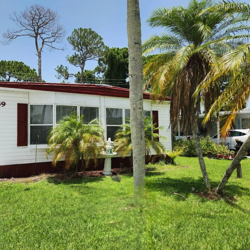 59 Camino Del Rio Port St Lucie FL 34952