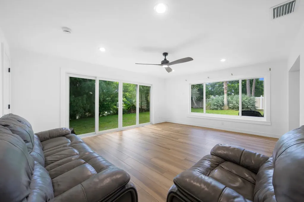 5288 SW 92nd Terrace Cooper City FL 33328