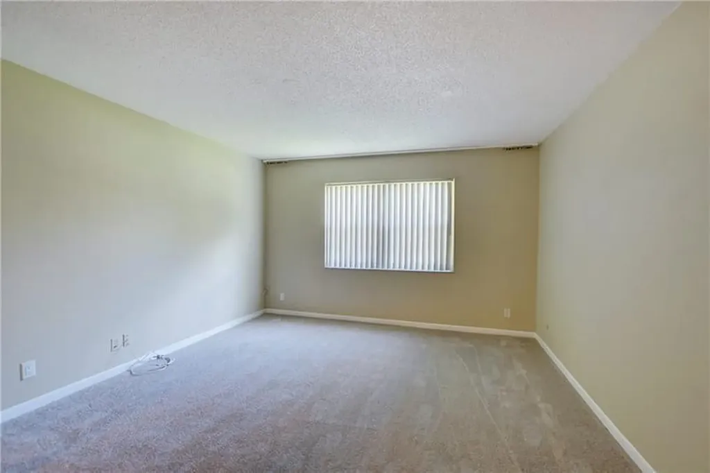 8735 Ramblewood Drive Coral Springs FL 33071