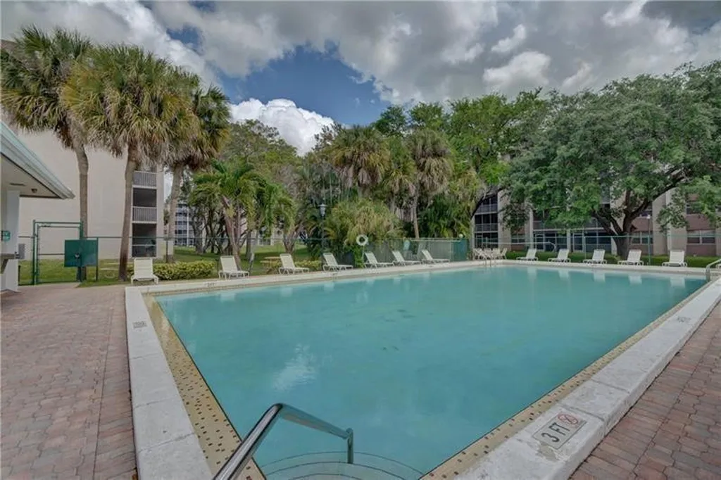 8735 Ramblewood Drive Coral Springs FL 33071