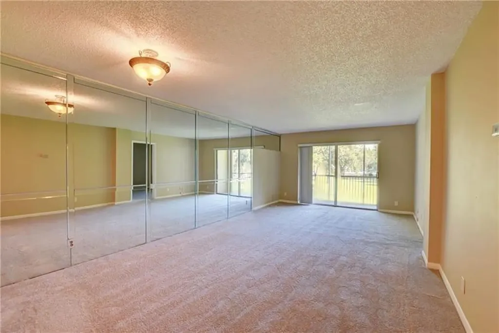 8735 Ramblewood Drive Coral Springs FL 33071
