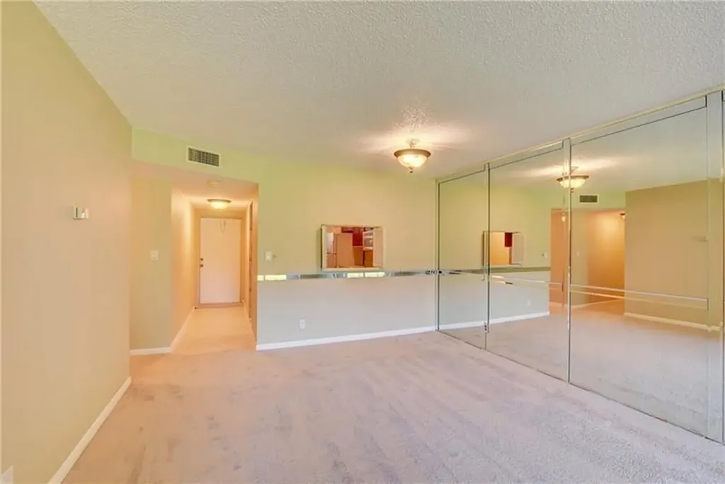 8735 Ramblewood Drive Coral Springs FL 33071
