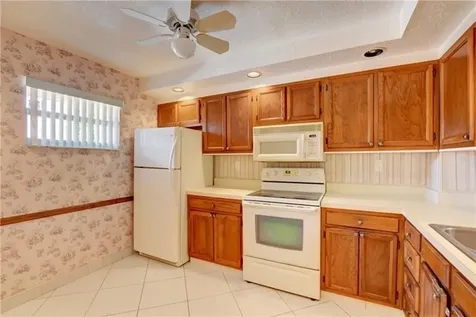 8735 Ramblewood Drive Coral Springs FL 33071