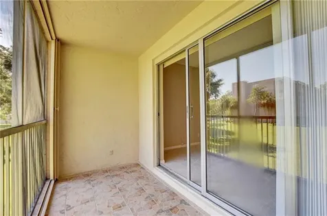 8735 Ramblewood Drive Coral Springs FL 33071