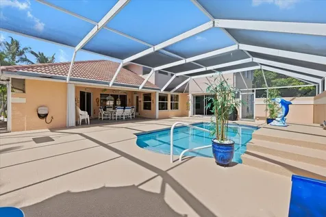 2001 Cypress Avenue Fort Pierce FL 34949
