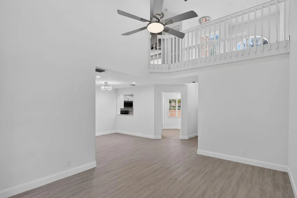 11451 Lakeview Drive Coral Springs FL 33071