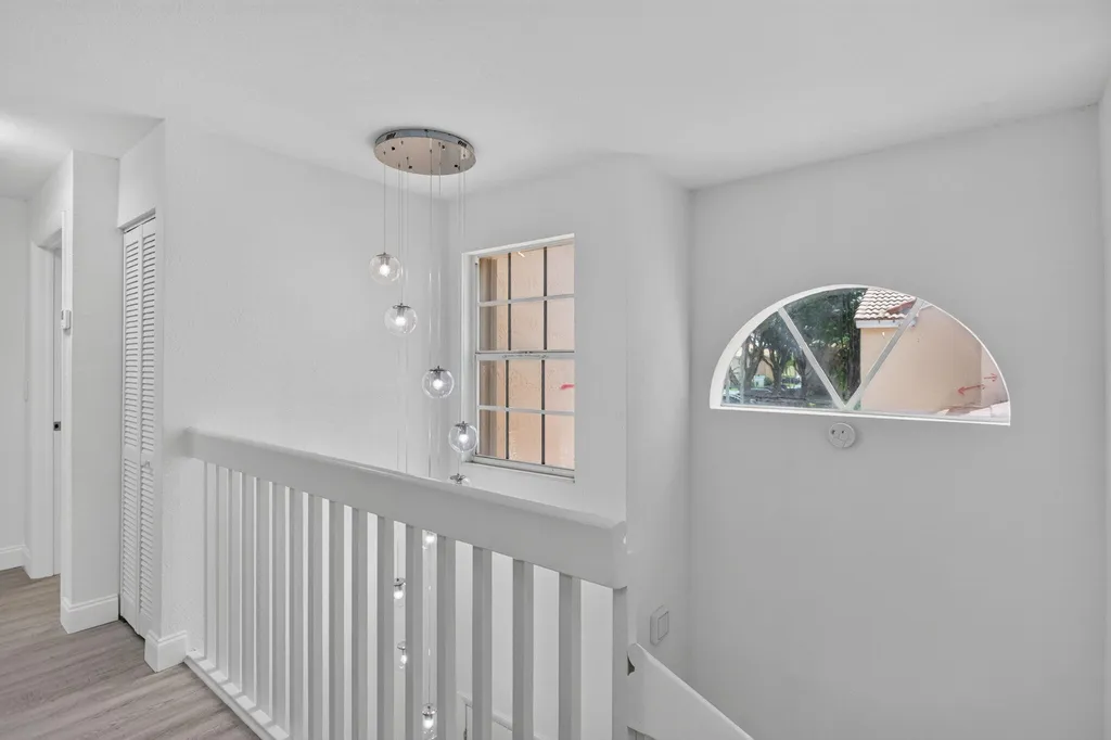 11451 Lakeview Drive Coral Springs FL 33071