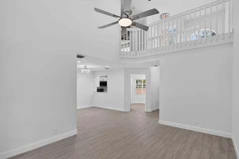 11451 Lakeview Drive Coral Springs FL 33071