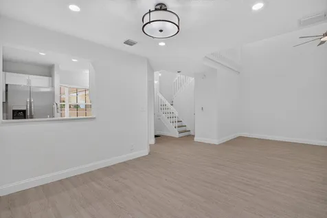 11451 Lakeview Drive Coral Springs FL 33071