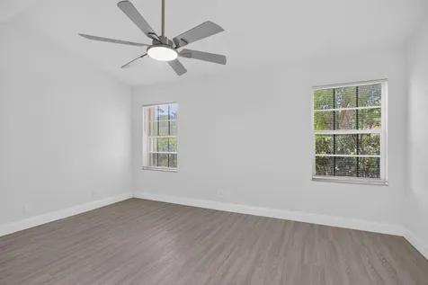 11451 Lakeview Drive Coral Springs FL 33071