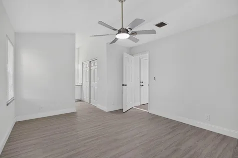 11451 Lakeview Drive Coral Springs FL 33071