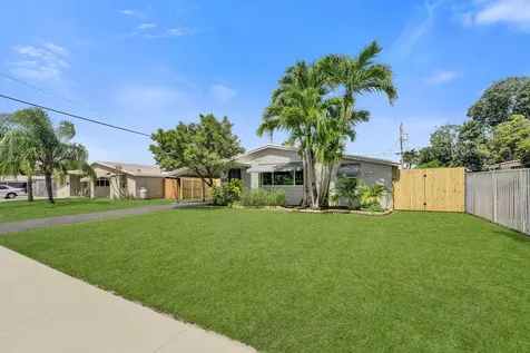 5940 NE 2nd Avenue Oakland Park FL 33334