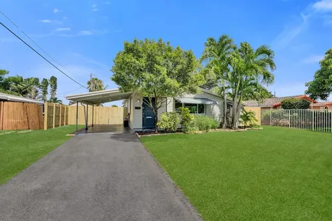 5940 NE 2nd Avenue Oakland Park FL 33334