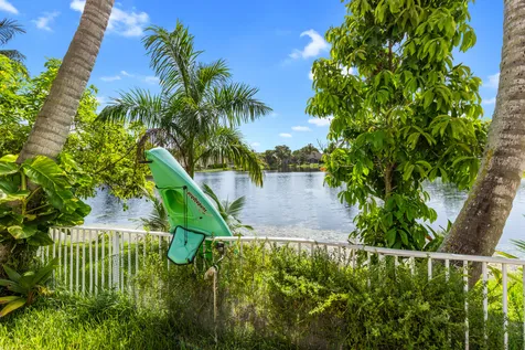 1021 NW 185th Avenue Pembroke Pines FL 33029