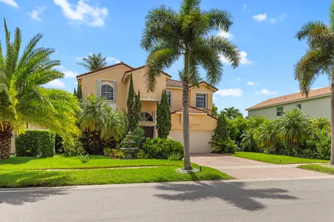 1021 NW 185th Avenue Pembroke Pines FL 33029