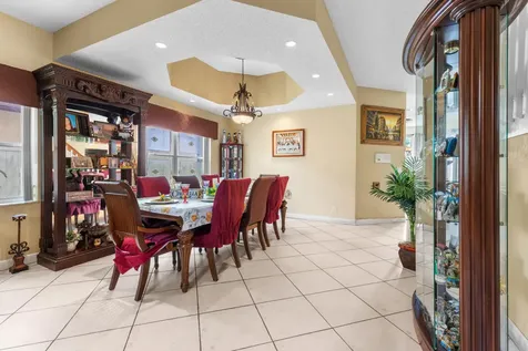 1021 NW 185th Avenue Pembroke Pines FL 33029