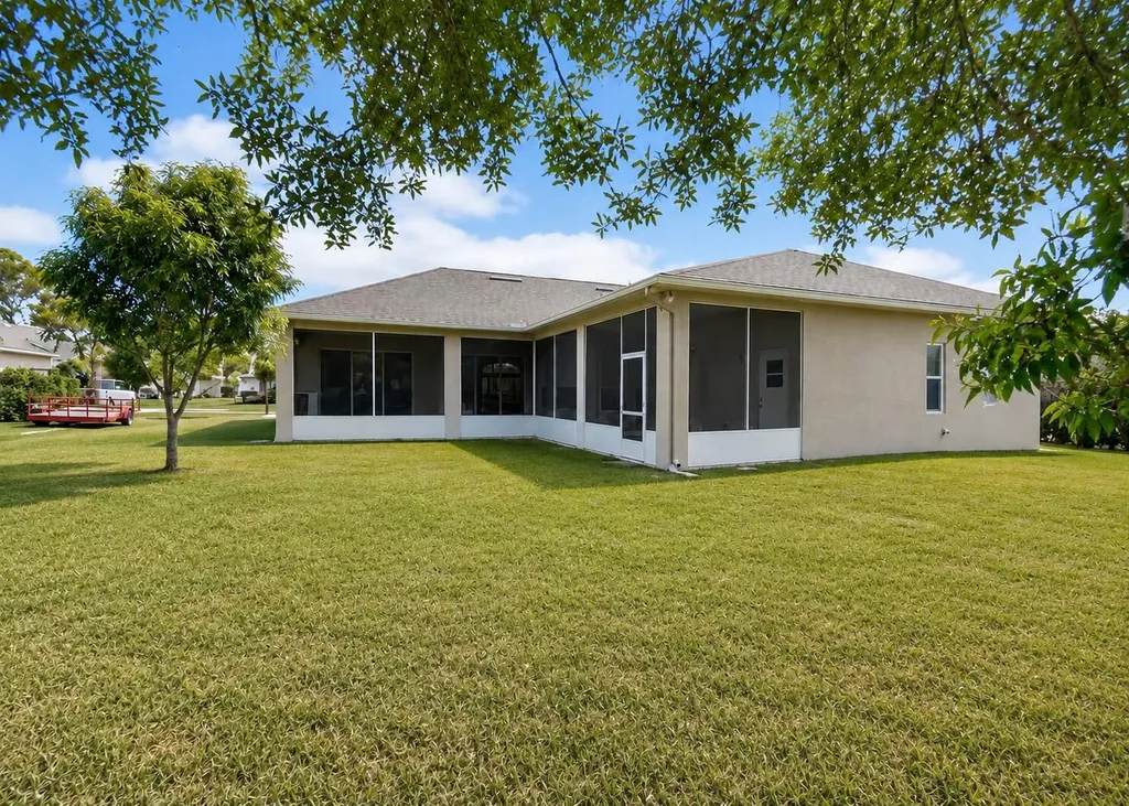 2811 Serenity Circle S Fort Pierce FL 34981