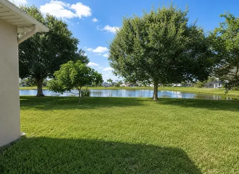 2811 Serenity Circle S Fort Pierce FL 34981