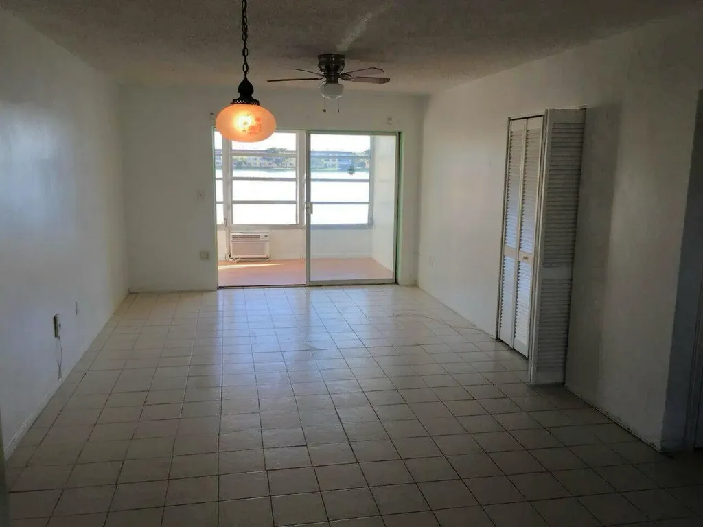 300 NE 191st Street Miami FL 33179