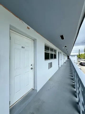 300 NE 191st Street Miami FL 33179