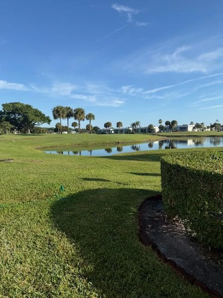 291 Flanders G Drive Delray Beach FL 33484
