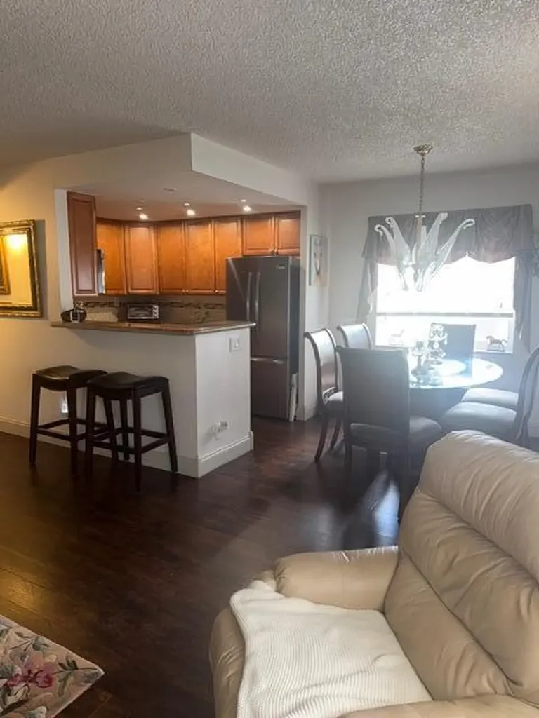 291 Flanders G Drive Delray Beach FL 33484
