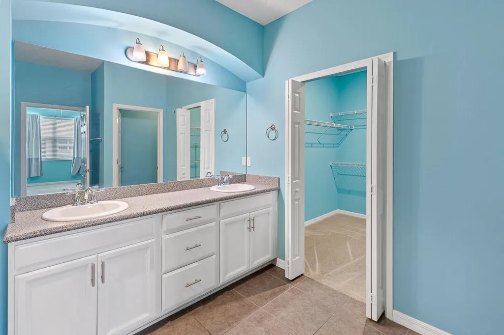 2357 SW Independence Road Port St Lucie FL 34953