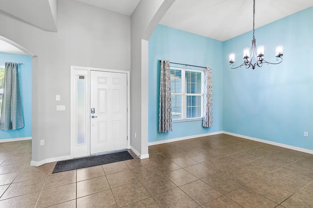 2357 SW Independence Road Port St Lucie FL 34953