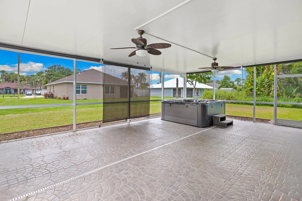 2357 SW Independence Road Port St Lucie FL 34953