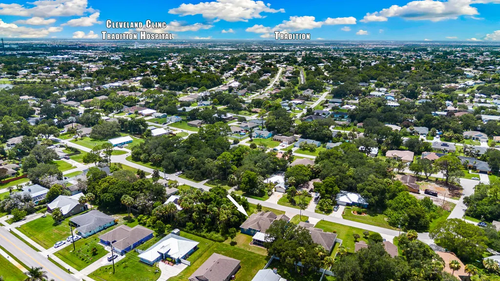 2357 SW Independence Road Port St Lucie FL 34953