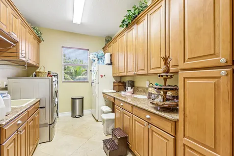 2130 SW 113th Avenue Davie FL 33325