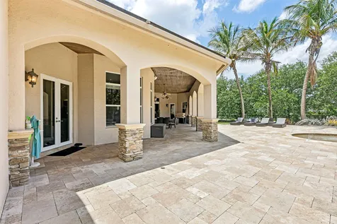 2130 SW 113th Avenue Davie FL 33325