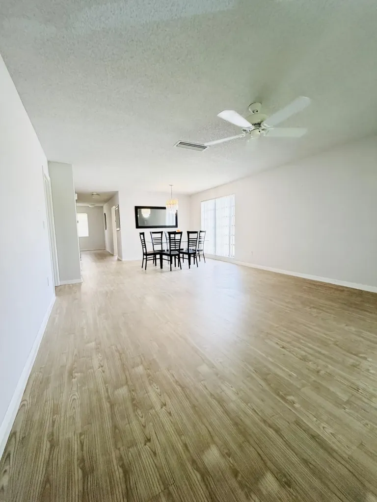21411 Juego Circle Boca Raton FL 33433