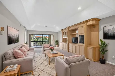 700 Uno Lago Drive Juno Beach FL 33408